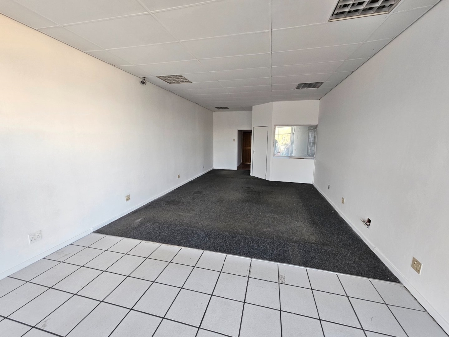 To Let commercial Property for Rent in Bethlehem Free State